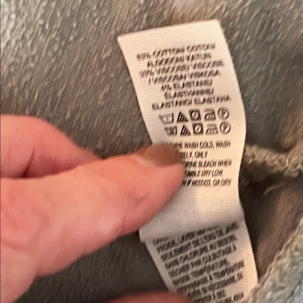 Lucky Brand Bundle (Sage Green Jacket, Jeans with matching Tee and Belt) - Picture 8 of 16